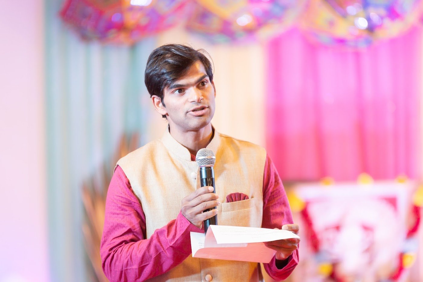 Embassy of India in Bogotá, in association with the Indian United Association of Colombia (IUAC), organised a vibrant cultural event showcasing the richness of Indian traditions and promoting Indian culture with the Indian diaspora.