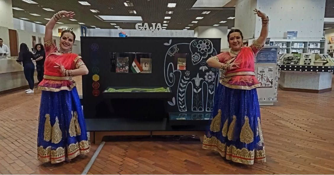 India at the Library at Jorge Tadeo Lozano University