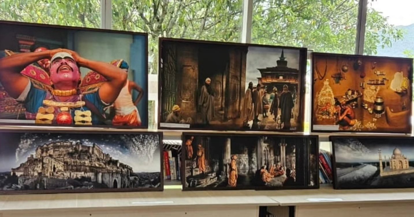 Embassy of India in Bogota held a vibrant cultural showcase at Liceo de Colombia Bilingüe, featuring photo exhibitions on “Sacred India” and “Gandhi”