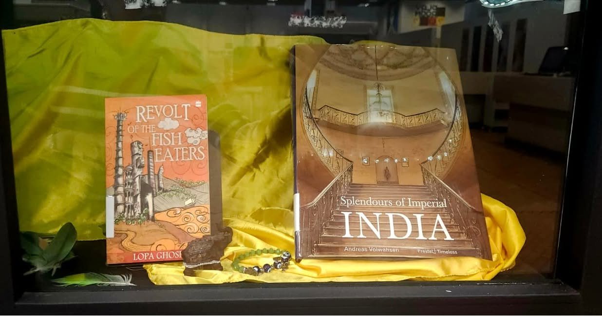 India at the Library at Jorge Tadeo Lozano University