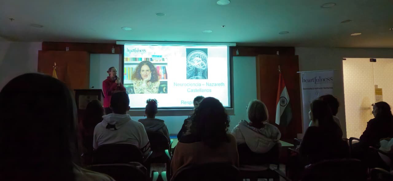 The Embassy, in partnership with the Heartfulness Institute, organised a mindful breathing session with enthusiastic participation from Colombian citizens and the Indian diaspora.