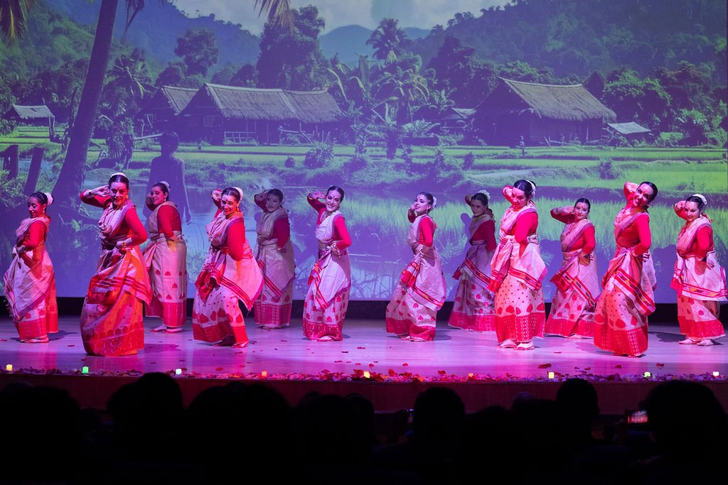 Delighted to partner with Anjali Danzas de India for a vibrant showcase of Odishi, Kathak, Bihu, Lavani and more.